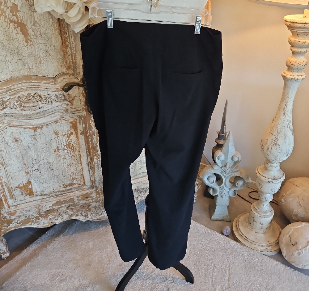 torrid Black Wide-Leg Ponte Pants - Picture 5 of 8